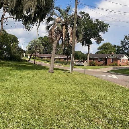 Cozy Home, King Bed, 3 Bedrooms,Close To Downtown Beaches Towncenter Jacksonville Eksteriør billede